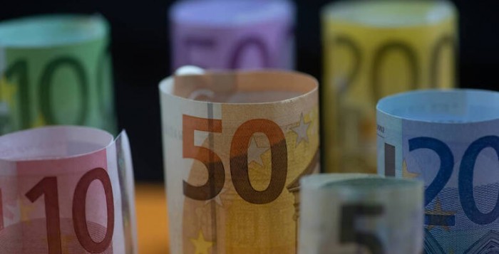 Επιστρεπτέα Προκαταβολή 4: Αυξάνεται στο 1,8 δισ ευρώ το ποσό που θα δοθεί στους δικαιούχους