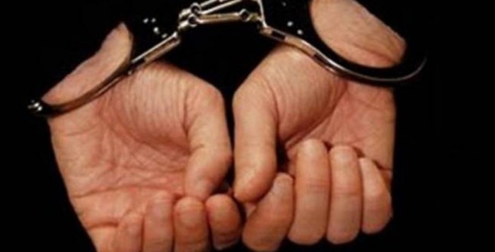 Σύλληψη 30χρονου στην Μύκονο για κλοπή κινητών και παράνομη διαμονή