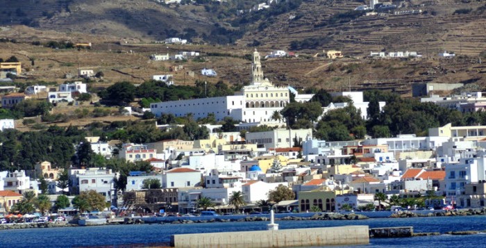 Κινητοποίηση Φορέων στην Τήνο για την κατάργηση των μειωμένων συντελεστών Φ.Π.Α. των νησιών του Αιγαίου