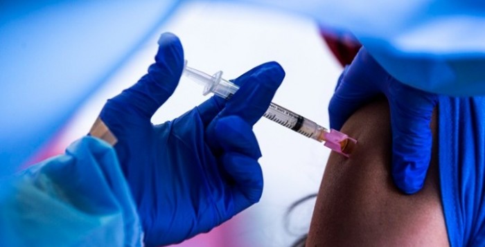 Νέες οδηγίες CDC: Αν εμβολιασμένος έρθει σε επαφή με κρούσμα πρέπει να κάνει τεστ 3 με 5 μέρες μετά