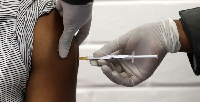 Η Moderna θα καταθέσει σήμερα αίτηση για επείγουσα έγκριση του εμβολίου της
