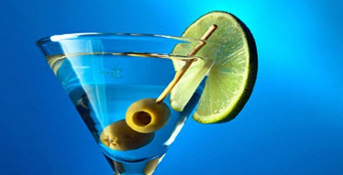 Be James Bond for a day! Για την Παγκόσμια Ημέρα Μαρτίνι απολαύστε ένα αυθεντικό Dry Martini – Δείτε την συνταγή