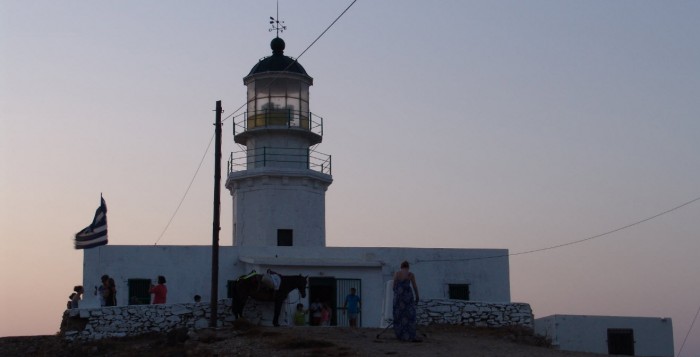 Armenistis: The lighthouse that illuminates the hearts of Mykonians