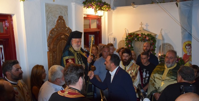 Οι Μυκονιάτες τίμησαν τη μνήμη του Αγίου Φανουρίου στη Χώρα της Μυκόνου