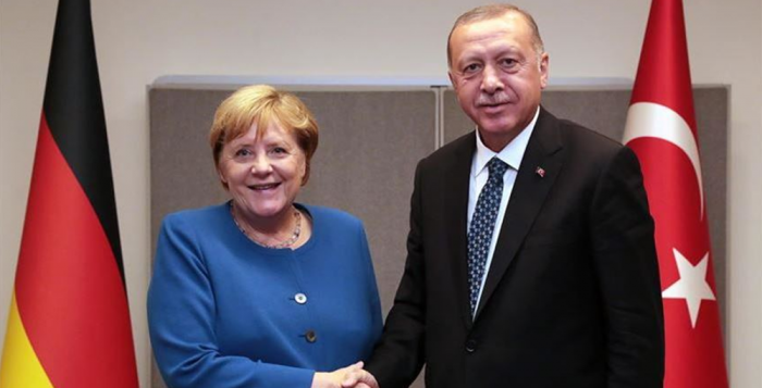 Γιατί η Γερμανία στηρίζει τον Ερντογάν