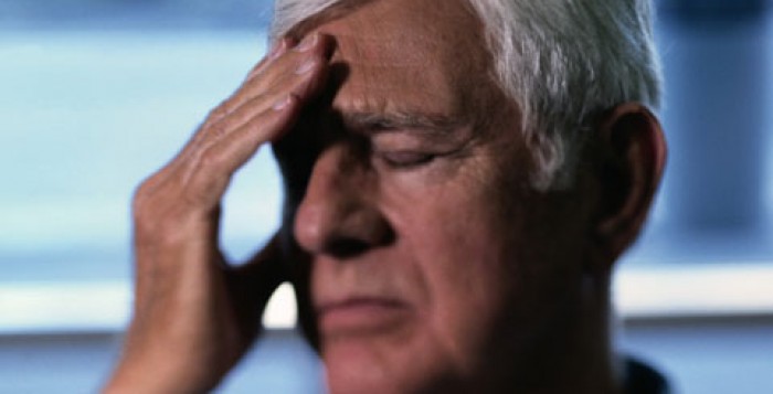 Χρόνιος πονοκέφαλος και βλάβες αυχένος