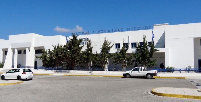 Εξετάζονται μέτρα στήριξης για τα ελληνικά αεροδρόμια