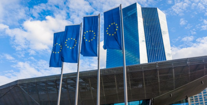 ΕΚΤ: Οι διαπραγματεύσεις για το Ταμείο Ανάκαμψης θα καθορίσουν την πορεία της οικονομίας