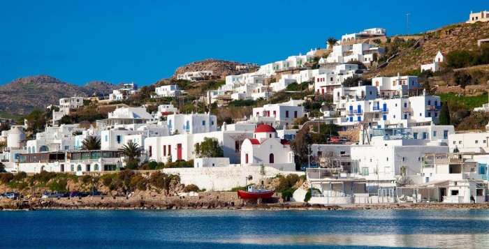 «Πρωταθλήτρια» Ευρώπης η Ελλάδα στη ζήτηση καταλυμάτων Airbnb