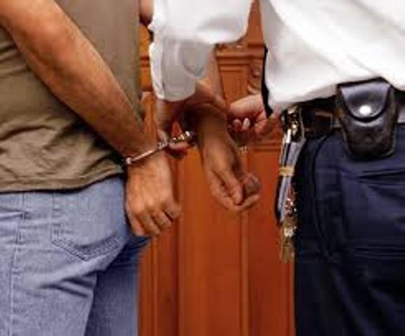 Συνελήφθη 62χρονος ημεδαπός για απάτη