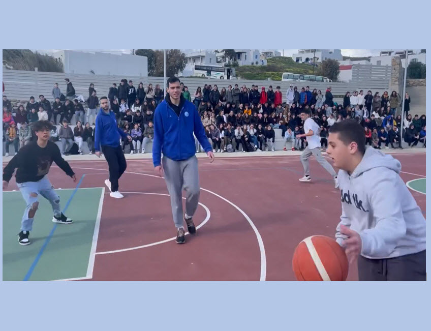 (βίντεο) Μοναδική εμπειρία για τους μαθητές η επίσκεψη της ανδρικής ομάδας μπάσκετ στο Γυμνάσιο της Άνω Μεράς