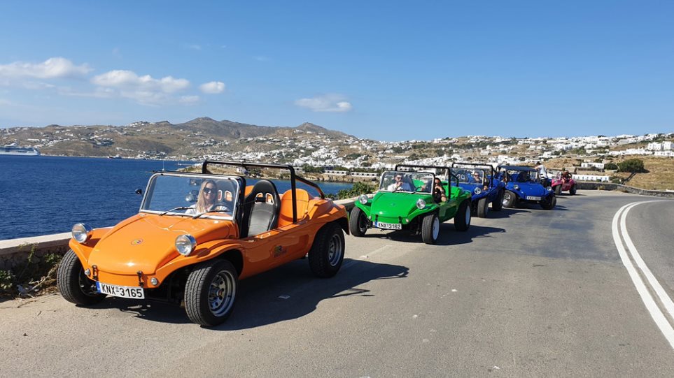 Jet Tour Greece: Ελληνικά οχήματα σε Σύρο, Μύκονο Νάξο, Αμοργό και Σαντορίνη