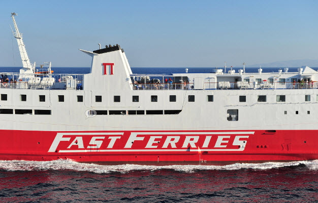 Την Τετάρτη το πρώτο δρομολόγιο του Fast Ferries Andros στις Κυκλάδες