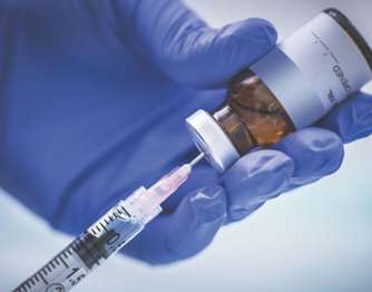 Κικίλιας: Σε πρώτη φάση θα παραλάβουμε 700.000 παρτίδες του εμβολίου για τον κορονοϊό
