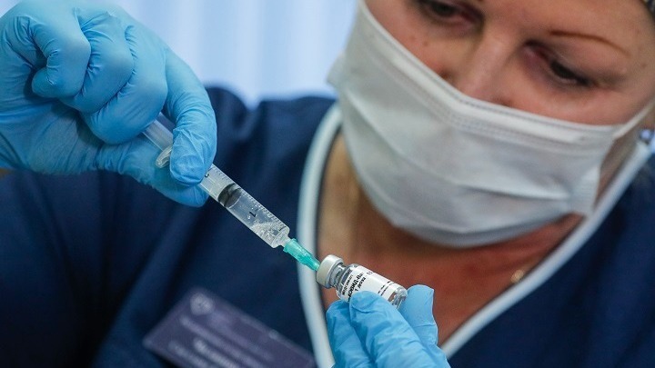 ΕΕ-Covid-19: Πιθανή η αδειοδότηση των πρώτων εμβολίων μέχρι το τέλος του έτους ή τις αρχές του 2021